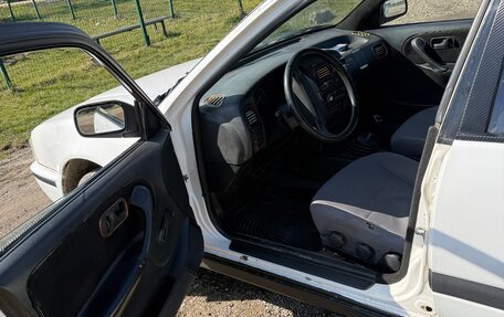 Nissan Primera II рестайлинг, 1990 год, 125 000 рублей, 5 фотография