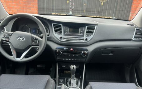 Hyundai Tucson III, 2016 год, 2 290 000 рублей, 9 фотография