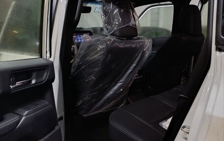Toyota Land Cruiser Prado, 2024 год, 11 900 000 рублей, 5 фотография