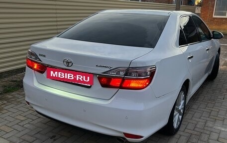 Toyota Camry, 2014 год, 1 800 000 рублей, 4 фотография