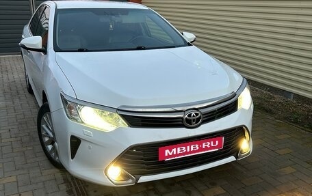 Toyota Camry, 2014 год, 1 800 000 рублей, 6 фотография