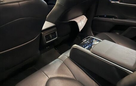 Toyota Camry, 2020 год, 3 350 000 рублей, 4 фотография