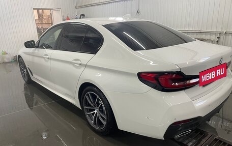 BMW 5 серия, 2022 год, 5 700 000 рублей, 5 фотография