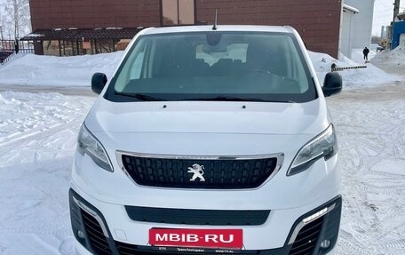 Peugeot Traveller I, 2021 год, 2 648 000 рублей, 6 фотография