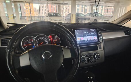 Nissan Tiida, 2010 год, 649 000 рублей, 7 фотография