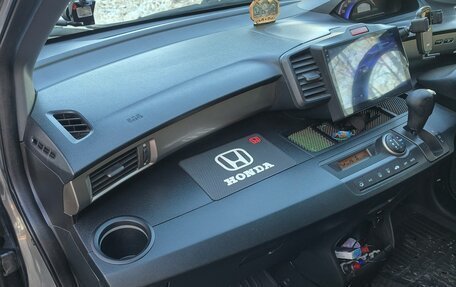 Honda Freed I, 2010 год, 820 000 рублей, 17 фотография