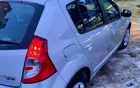 Renault Sandero I, 2013 год, 850 000 рублей, 15 фотография