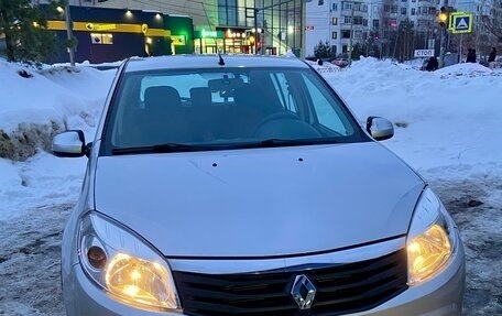Renault Sandero I, 2013 год, 850 000 рублей, 13 фотография