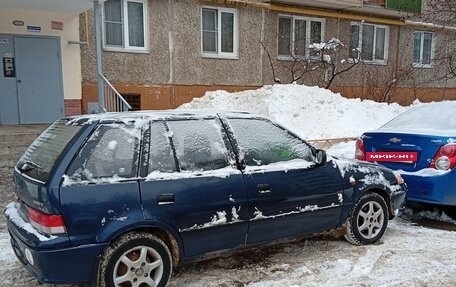 Suzuki Swift II, 2001 год, 95 000 рублей, 2 фотография