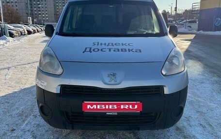 Peugeot Partner II рестайлинг 2, 2013 год, 720 000 рублей, 9 фотография