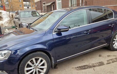 Volkswagen Passat B7, 2011 год, 1 295 000 рублей, 2 фотография