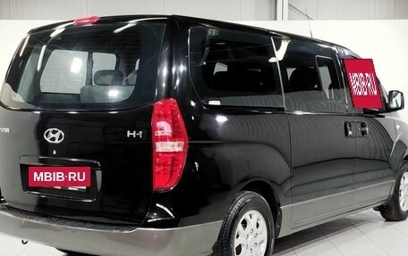 Hyundai H-1 II рестайлинг, 2008 год, 1 220 000 рублей, 5 фотография