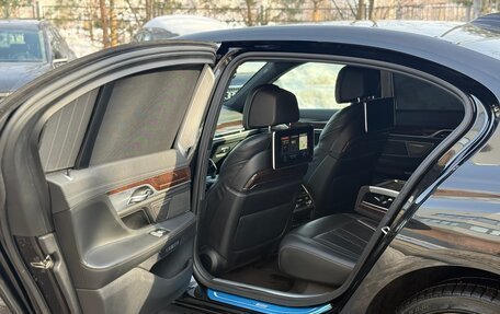 BMW 7 серия, 2017 год, 3 100 000 рублей, 13 фотография