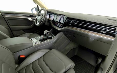 Volkswagen Touareg III, 2021 год, 5 580 000 рублей, 15 фотография