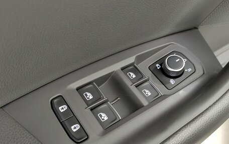 Volkswagen Touareg III, 2021 год, 5 580 000 рублей, 25 фотография