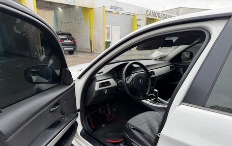 BMW 3 серия, 2011 год, 950 000 рублей, 8 фотография