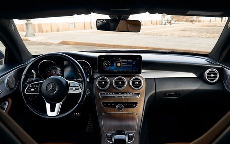 Mercedes-Benz C-Класс, 2018 год, 2 850 000 рублей, 12 фотография