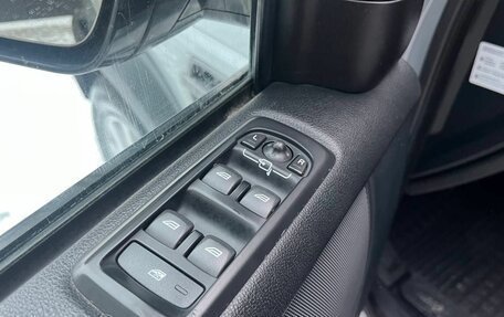 Land Rover Discovery IV, 2015 год, 1 870 000 рублей, 15 фотография