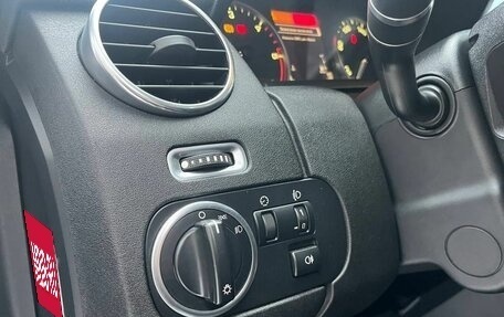 Land Rover Discovery IV, 2015 год, 1 870 000 рублей, 18 фотография