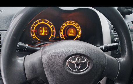 Toyota Corolla, 2008 год, 700 000 рублей, 13 фотография