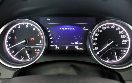 Toyota Camry, 2019 год, 2 750 000 рублей, 14 фотография