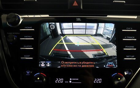 Toyota Camry, 2019 год, 2 750 000 рублей, 18 фотография