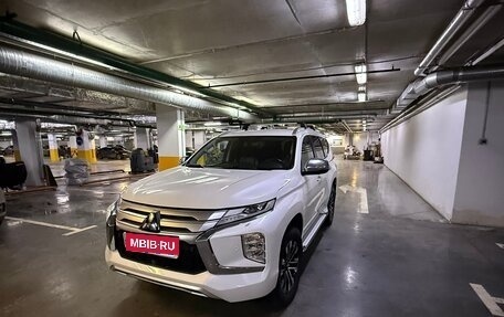 Mitsubishi Pajero Sport III рестайлинг, 2022 год, 5 500 000 рублей, 1 фотография