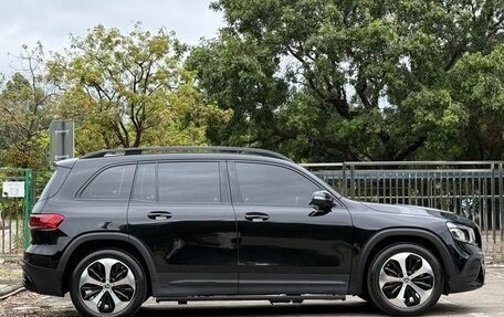 Mercedes-Benz GLB, 2023 год, 2 403 000 рублей, 6 фотография