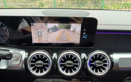 Mercedes-Benz GLB, 2023 год, 2 403 000 рублей, 13 фотография