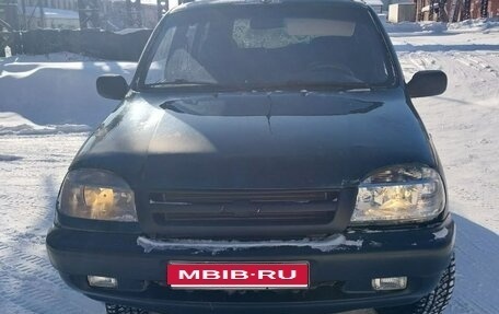 Chevrolet Niva I рестайлинг, 2003 год, 200 000 рублей, 1 фотография