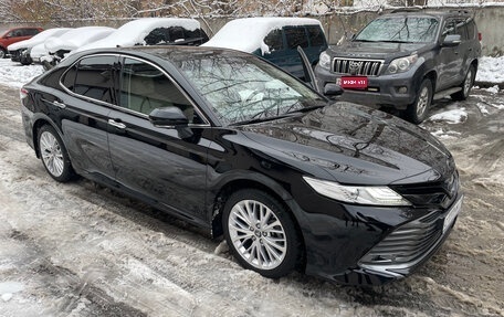 Toyota Camry, 2019 год, 3 250 000 рублей, 1 фотография