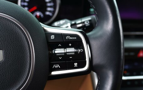 KIA Carnival, 2021 год, 4 900 000 рублей, 24 фотография