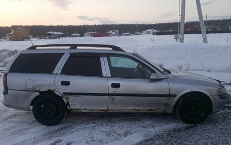 Opel Vectra B рестайлинг, 1998 год, 90 000 рублей, 3 фотография