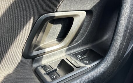 Skoda Fabia II, 2010 год, 750 000 рублей, 13 фотография