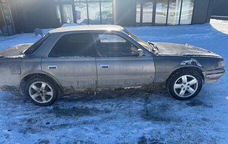 Toyota Cresta, 1989 год, 200 000 рублей, 4 фотография