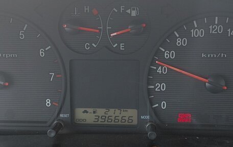 Hyundai Sonata IV рестайлинг, 2004 год, 350 000 рублей, 3 фотография