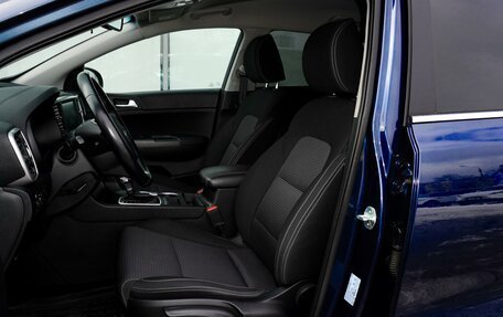 KIA Sportage IV рестайлинг, 2020 год, 2 690 000 рублей, 14 фотография