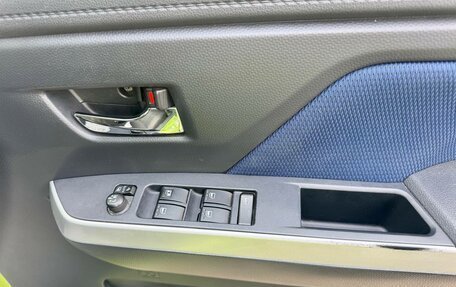 Toyota Roomy I, 2017 год, 999 000 рублей, 17 фотография