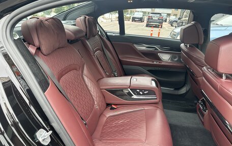BMW 7 серия, 2019 год, 8 590 000 рублей, 11 фотография