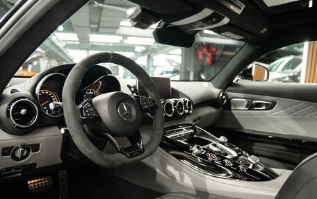 Mercedes-Benz AMG GT I рестайлинг, 2017 год, 11 990 000 рублей, 12 фотография