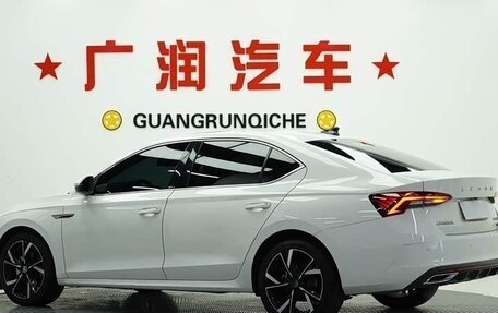 Skoda Octavia IV, 2022 год, 2 100 000 рублей, 4 фотография