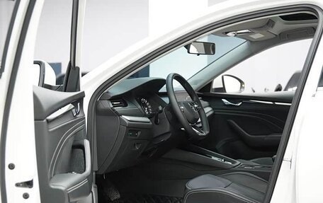 Skoda Octavia IV, 2022 год, 2 100 000 рублей, 7 фотография