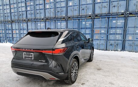 Lexus RX IV рестайлинг, 2023 год, 9 950 000 рублей, 8 фотография