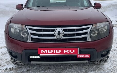 Renault Duster I рестайлинг, 2013 год, 980 000 рублей, 2 фотография