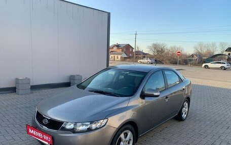 KIA Cerato III, 2010 год, 750 000 рублей, 4 фотография