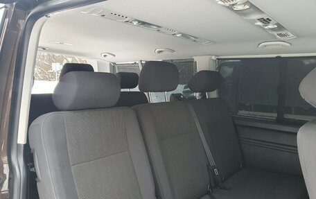 Volkswagen Caravelle T6 рестайлинг, 2018 год, 2 975 000 рублей, 6 фотография