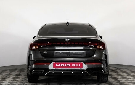 KIA K5, 2021 год, 1 999 000 рублей, 8 фотография