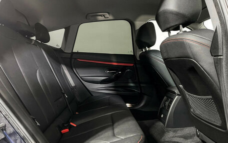 BMW 3 серия, 2019 год, 2 611 000 рублей, 14 фотография