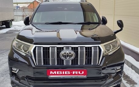 Toyota Land Cruiser Prado 150 рестайлинг 2, 2019 год, 4 450 000 рублей, 2 фотография