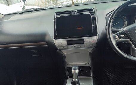 Toyota Land Cruiser Prado 150 рестайлинг 2, 2019 год, 4 450 000 рублей, 16 фотография